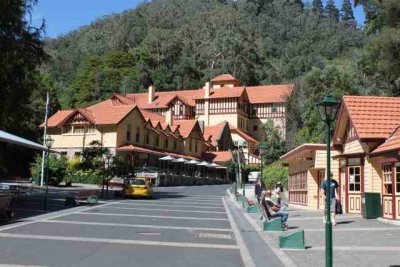 Jenolan Main Street